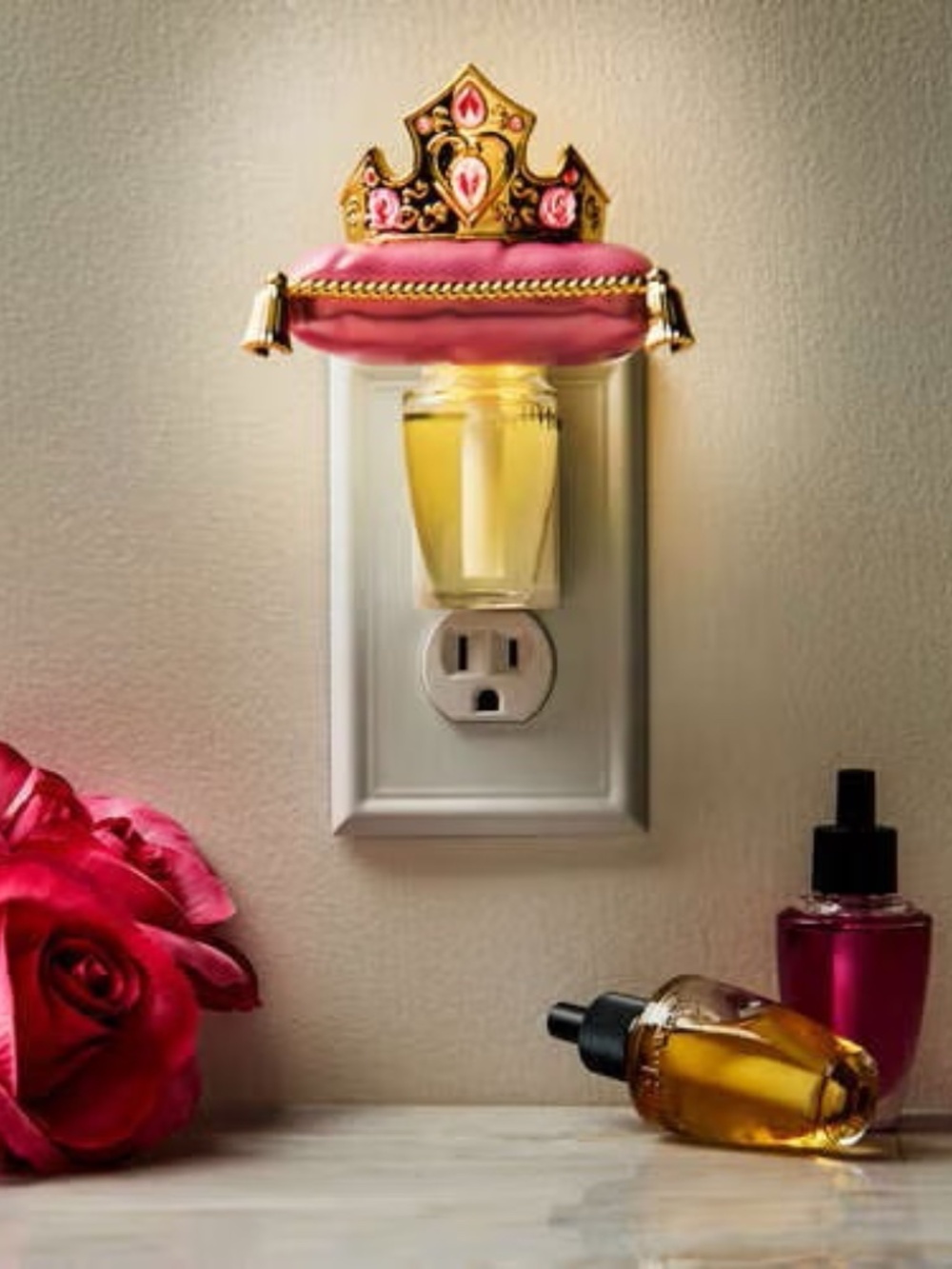 AURORA Nightlight Wallflowers Plug - Picture 3 of 3
